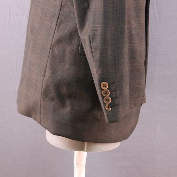 Claiborne Men's 2 Piece Suit Mens Gray Plaid 3 Btn Wool 42L Pleated 33" Waist - Picture 6 of 11